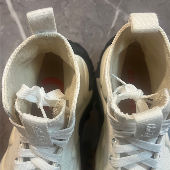 Converse Run Star Motion Sneakers - Picture 9 of 16